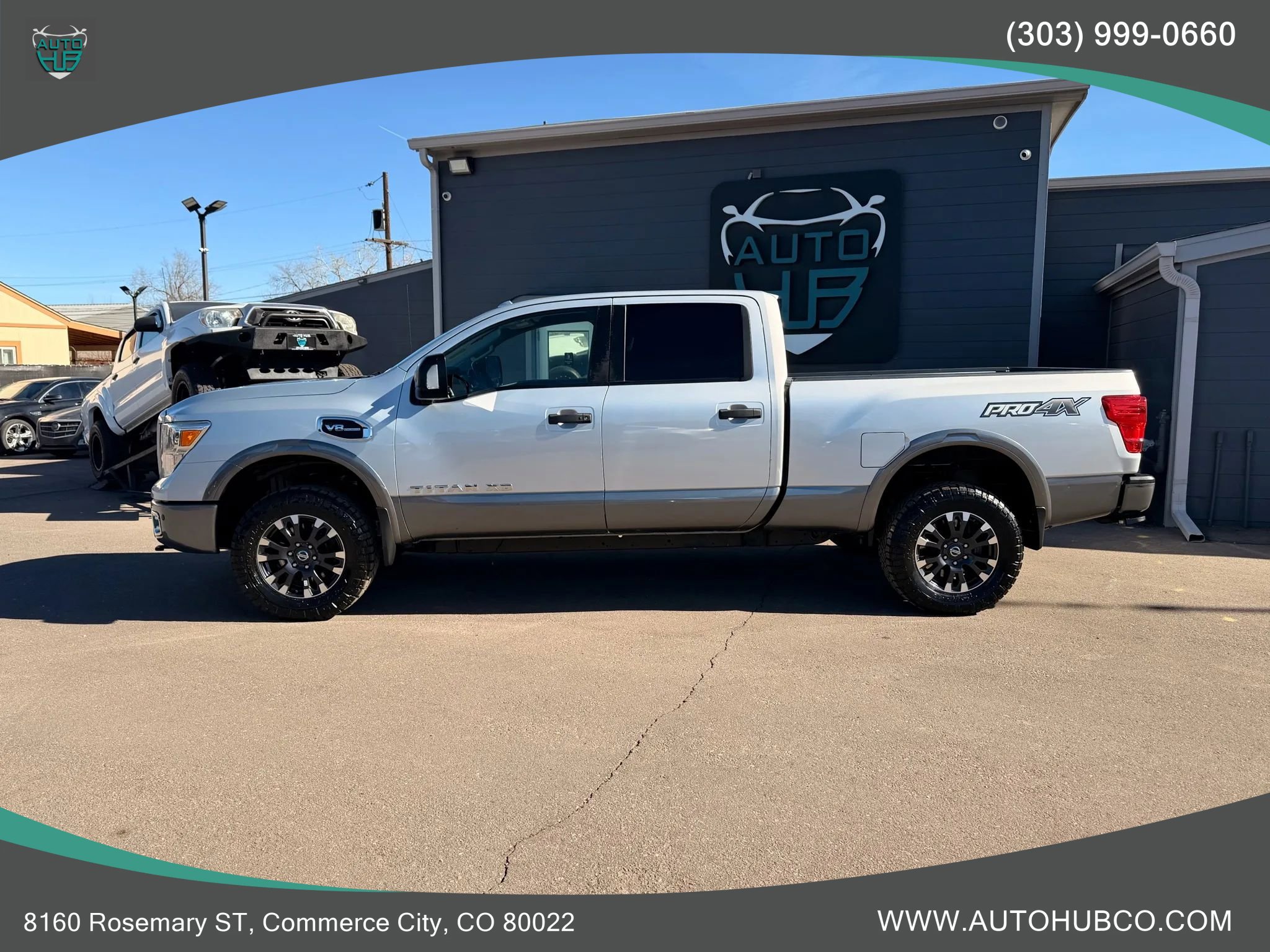 Used 2017 Nissan Titan PRO-4X AWD/4WD image 7