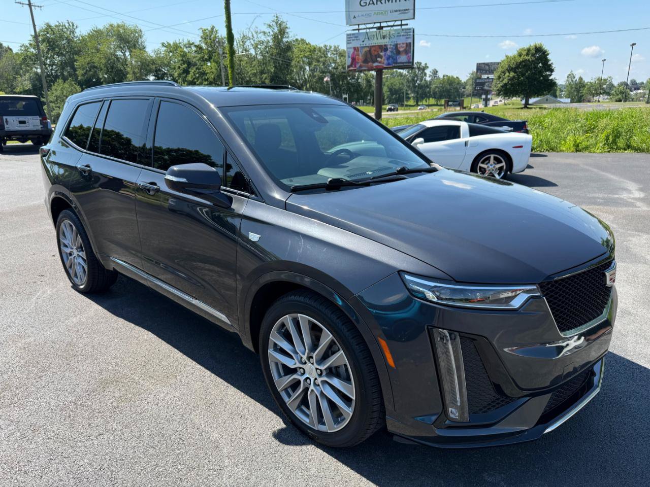 Used 2020 Cadillac XT6 Sport AWD/4WD image 2
