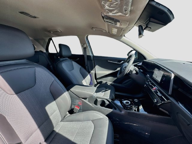 New 2026 Kia Niro Wind FWD image 28