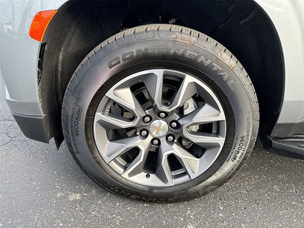 Used 2024 Chevrolet Tahoe LS w/ Driver Alert Package image 10