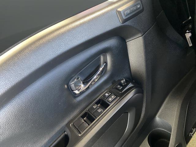 Used 2023 Nissan Titan PRO-4X w/ Pro-4x Convenience Package image 31