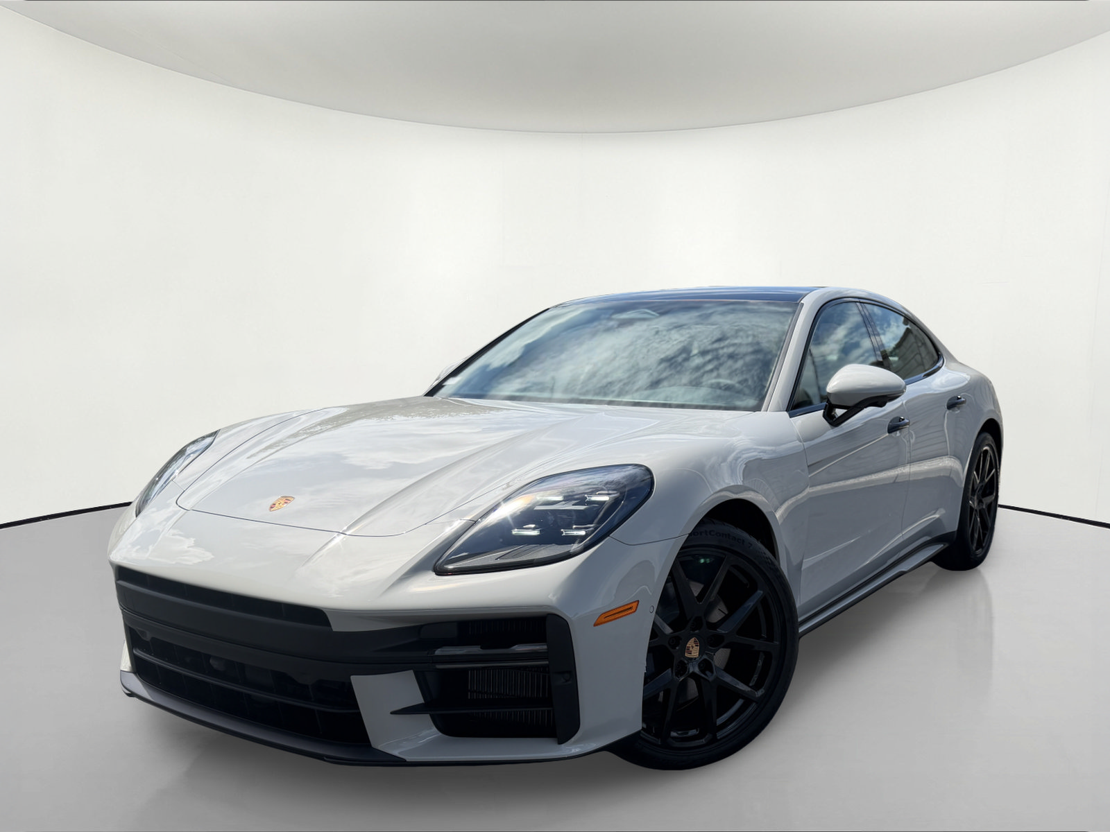 New 2026 Porsche Panamera