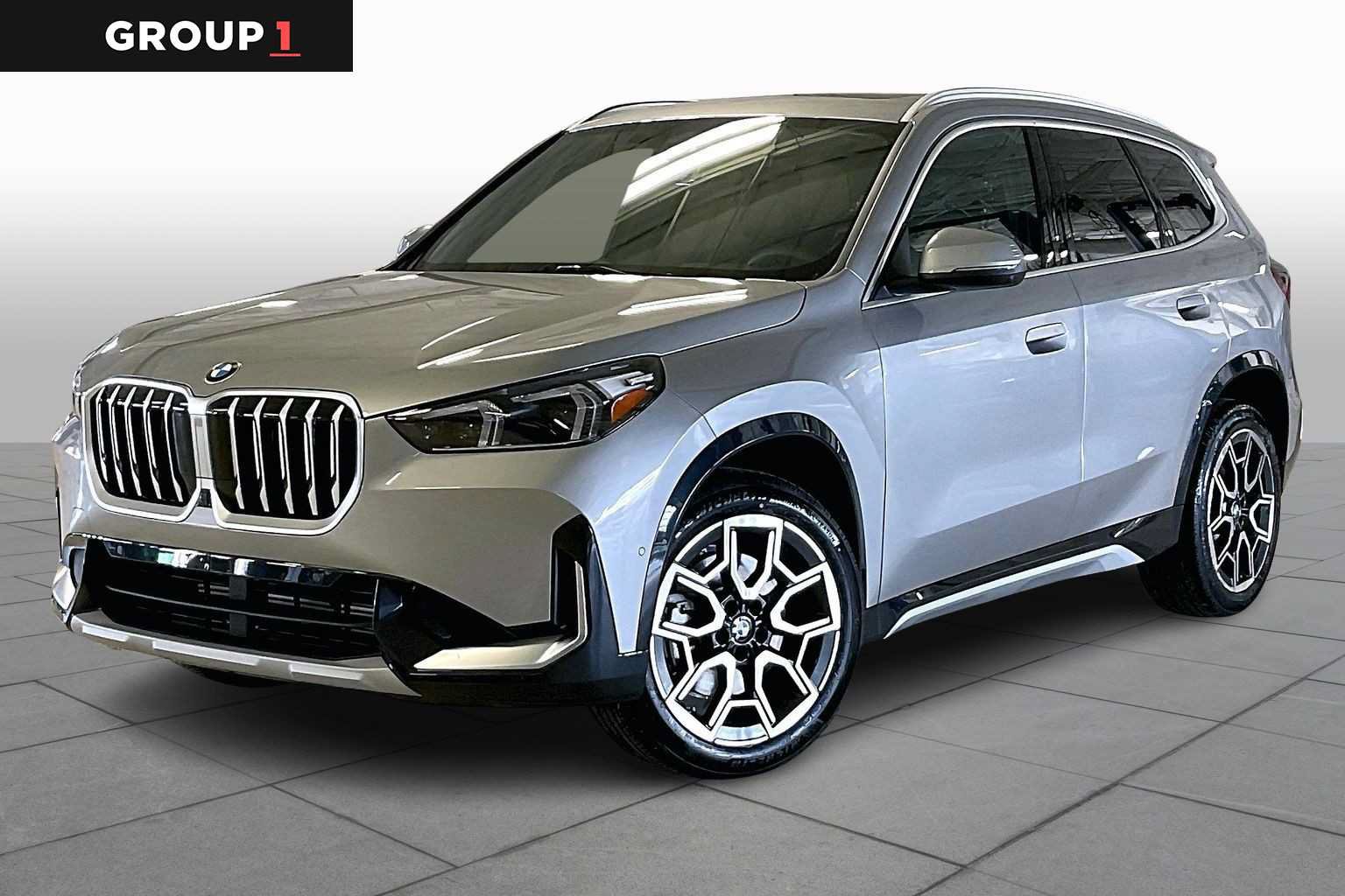Used 2026 BMW X1 xDrive28i w/ Technology Package AWD/4WD image 1