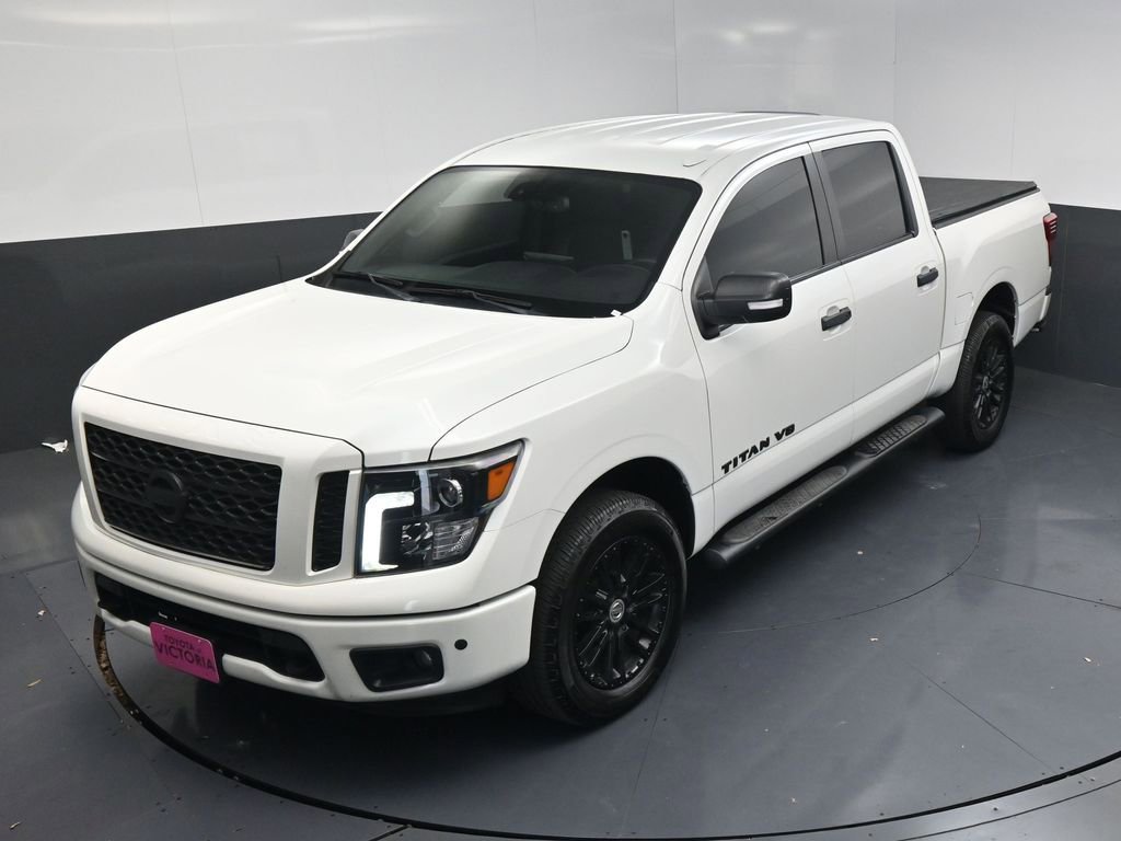 Used 2019 Nissan Titan SL w/ Midnight Edition image 19