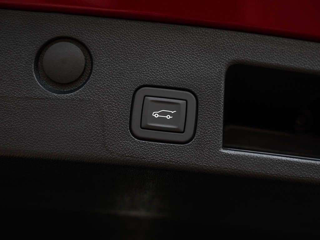 New 2027 Chevrolet Equinox LT w/ Convenience Package II AWD/4WD image 9