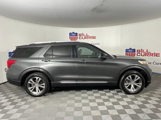 Certified 2020 Ford Explorer Platinum w/ Premium Technology Package image 2