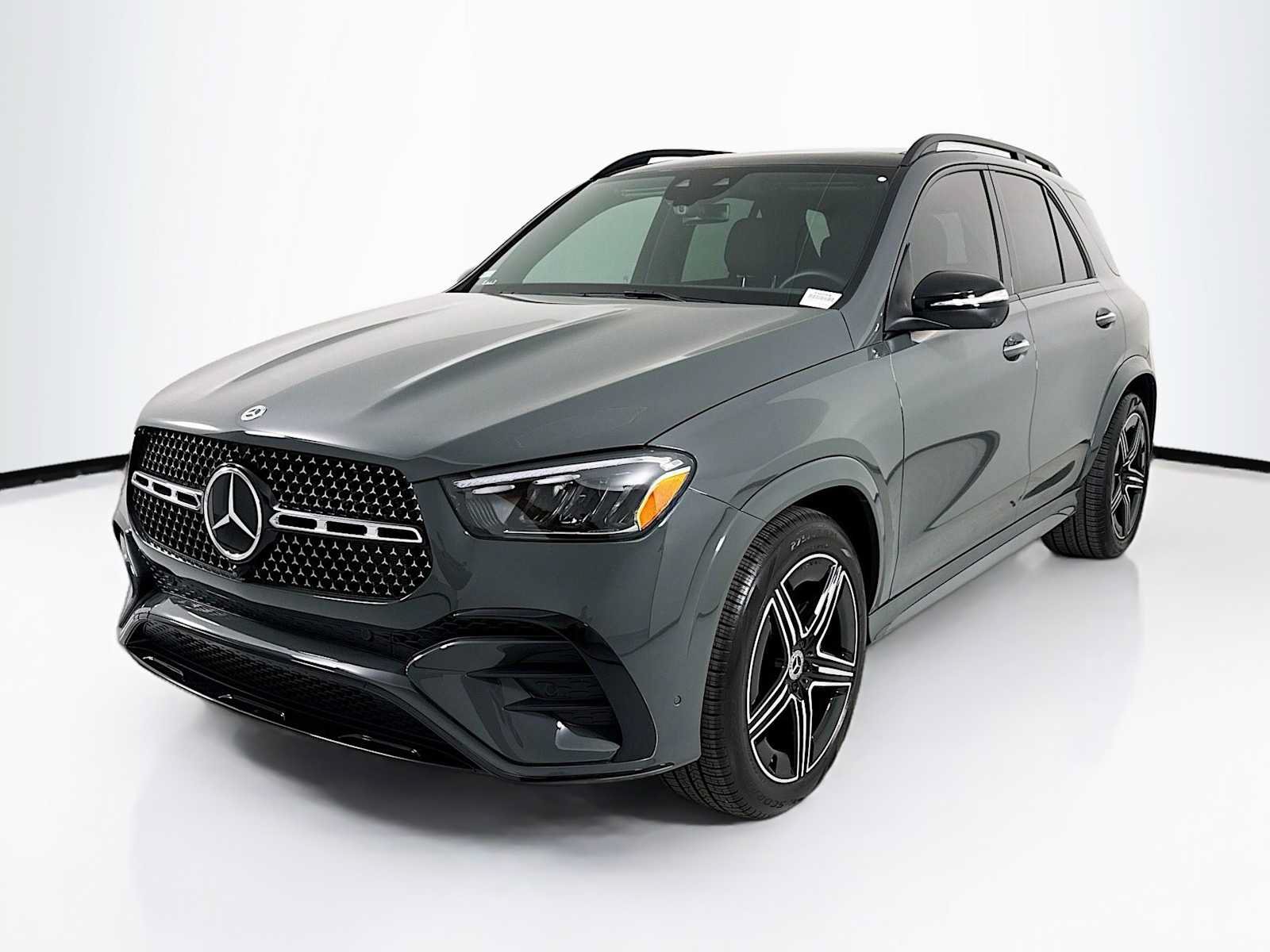 Used 2026 Mercedes-Benz GLE 450 4MATIC image 1