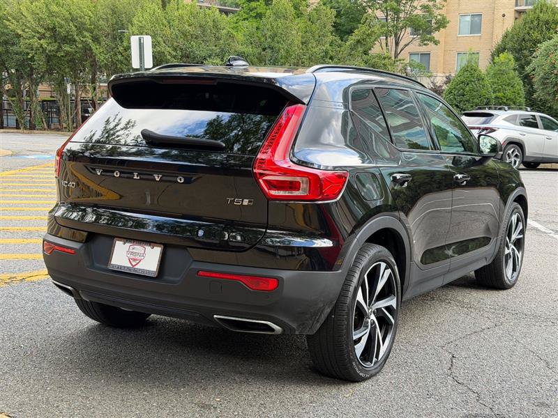 Used 2020 Volvo XC40 T5 R-Design w/ Protection Package Premier AWD/4WD image 9