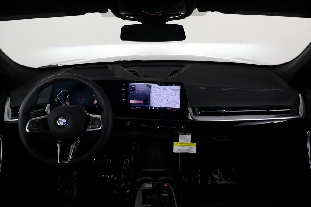 New 2026 BMW X2 xDrive28i w/ Technology Package AWD/4WD image 4
