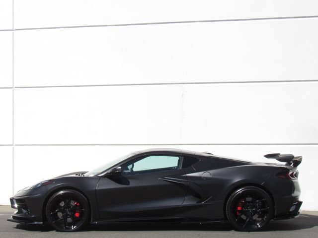 Used 2020 Chevrolet Corvette Stingray Premium Cpe w/ 3LT Preferred Equipment Group RWD image 4