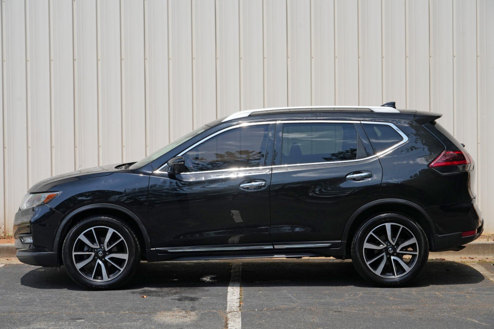 Used 2019 Nissan Rogue SL AWD/4WD image 47