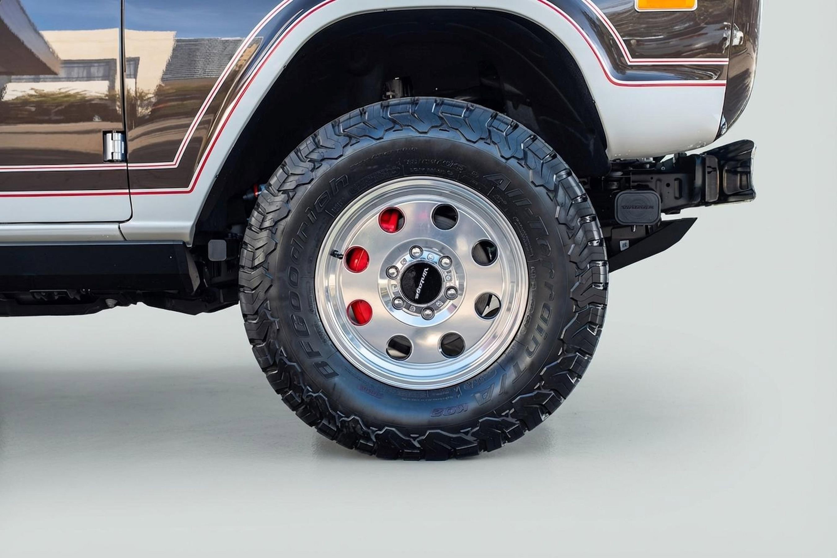 Used 2024 Ford Bronco Black Diamond image 6