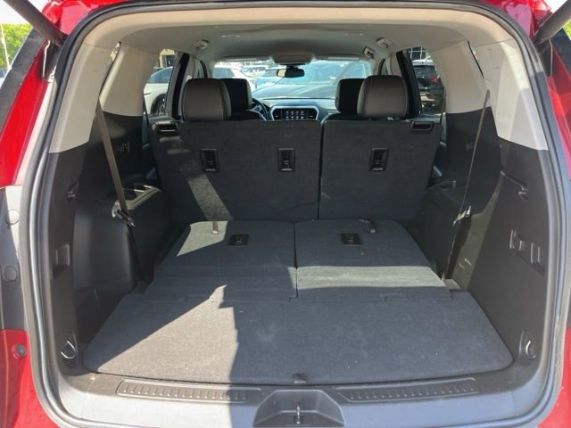 Used 2023 GMC Acadia SLT image 6