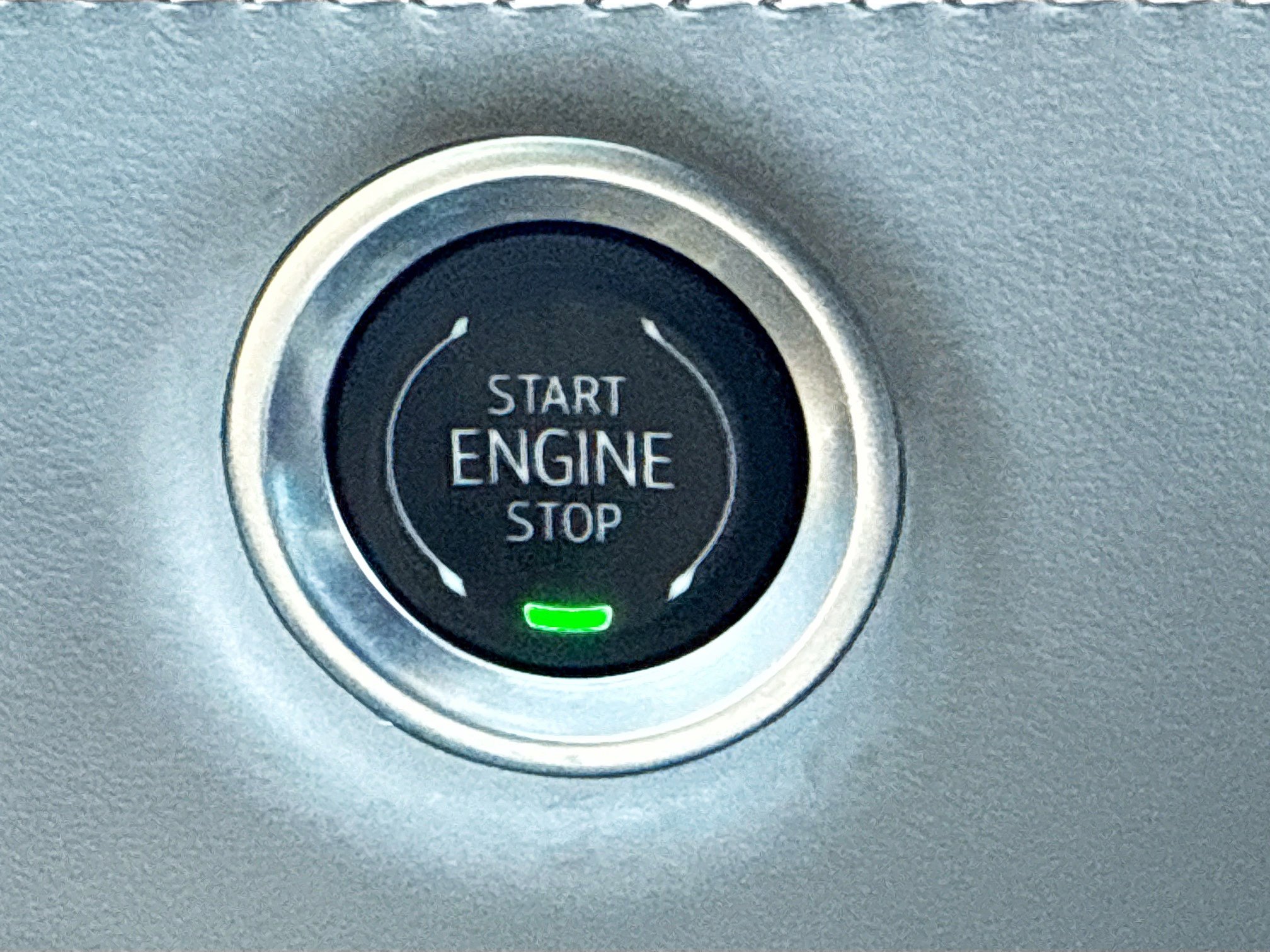 Used 2025 Cadillac Escalade ESV Sport Platinum image 39