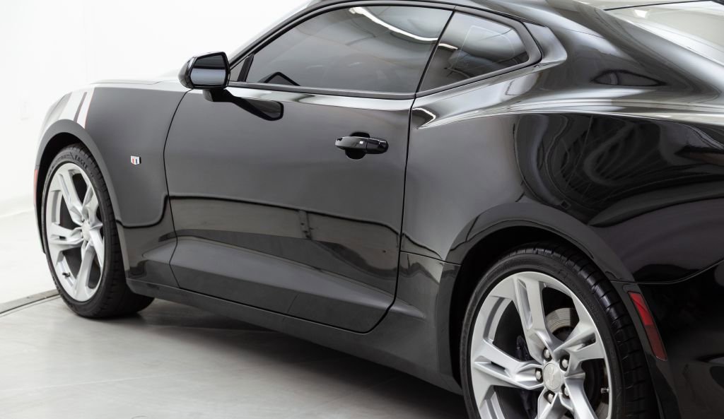 Used 2021 Chevrolet Camaro SS image 12