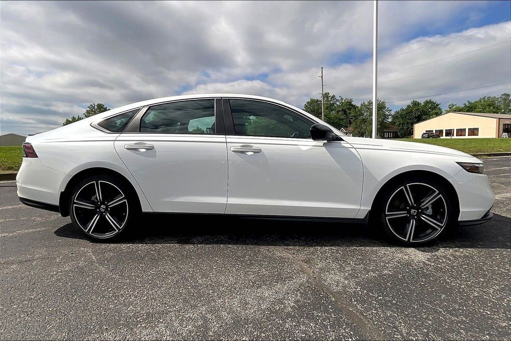 Certified 2023 Honda Accord Sport image 4