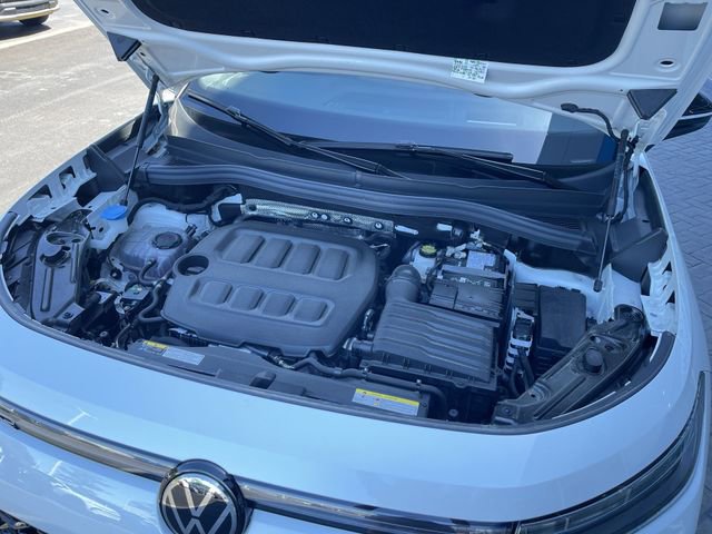Used 2025 Volkswagen Tiguan SE R-Line AWD/4WD image 28