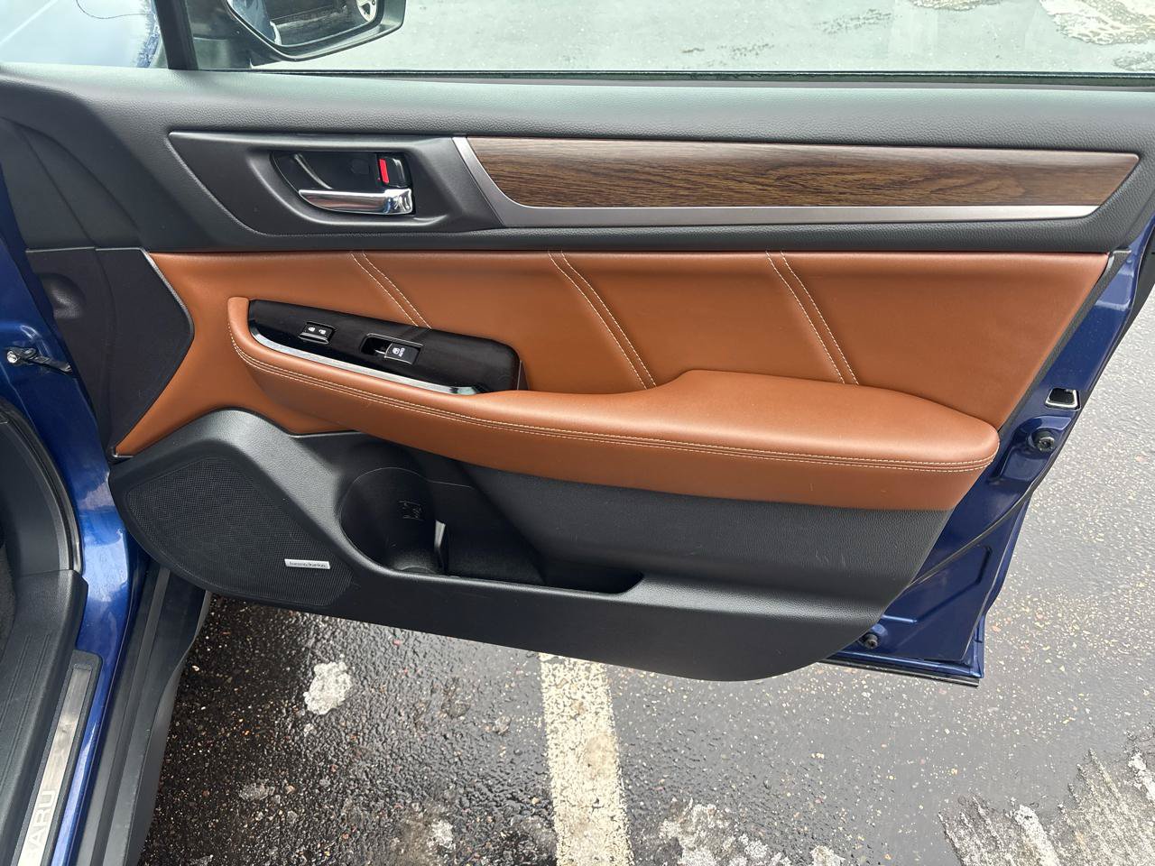Used 2017 Subaru Outback 2.5i Touring AWD/4WD image 33