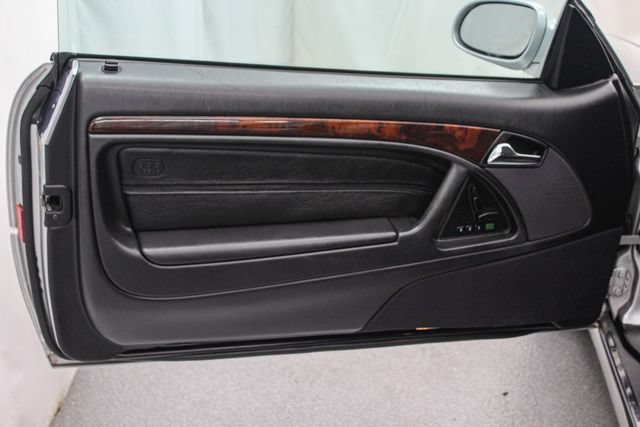 Used 2000 Mercedes-Benz SL 500 image 20
