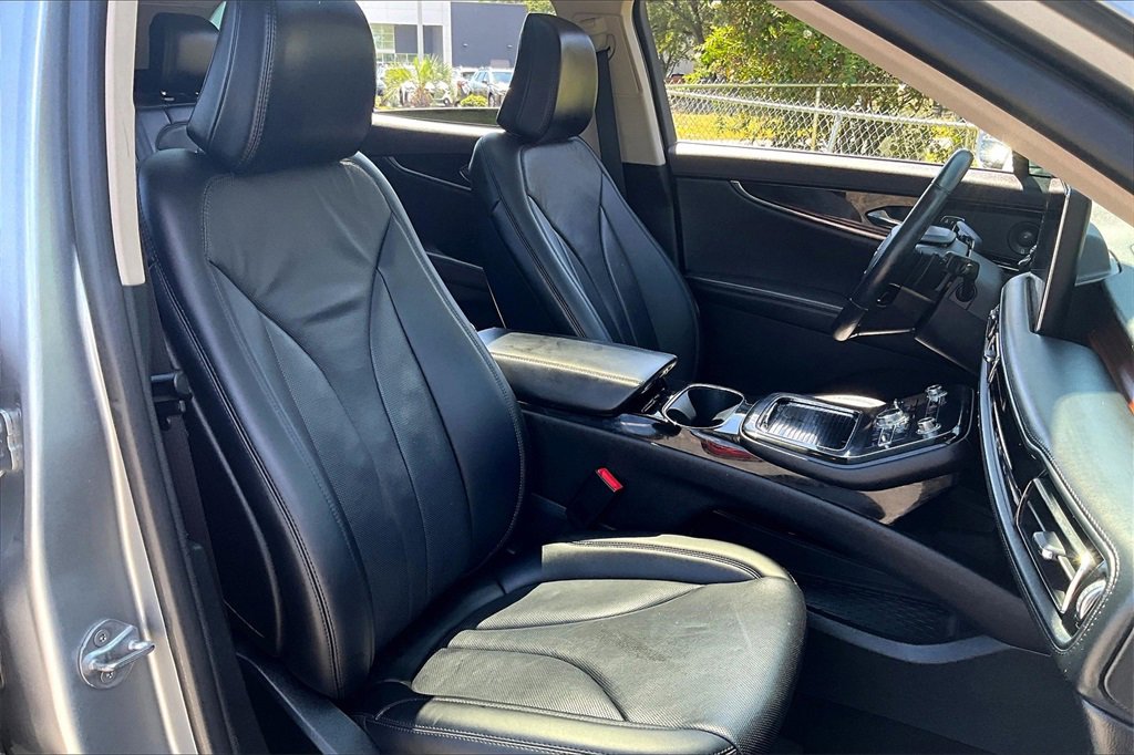 Used 2022 Lincoln Nautilus Reserve image 26