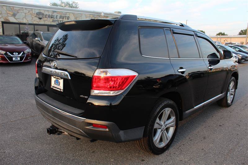 Used 2012 Toyota Highlander Limited w/ Tow Pkg AWD/4WD image 7