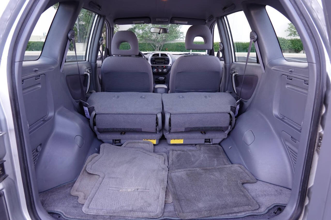 Used 2003 Toyota RAV4 4WD image 92