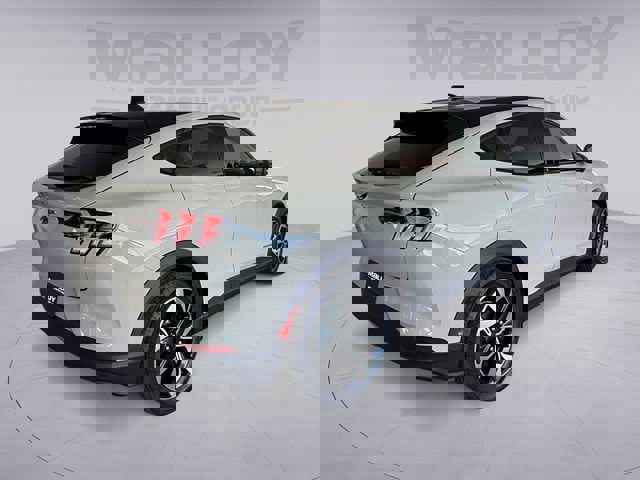 Used 2025 Ford Mustang Mach-E Select RWD image 5