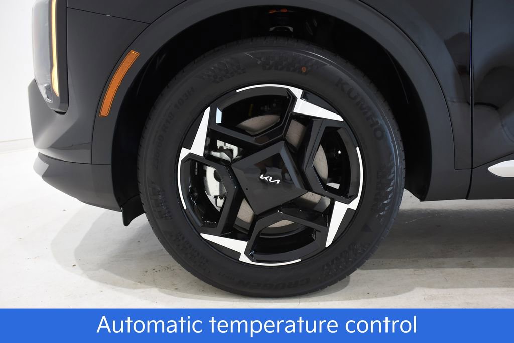 New 2026 Kia Sportage EX image 6