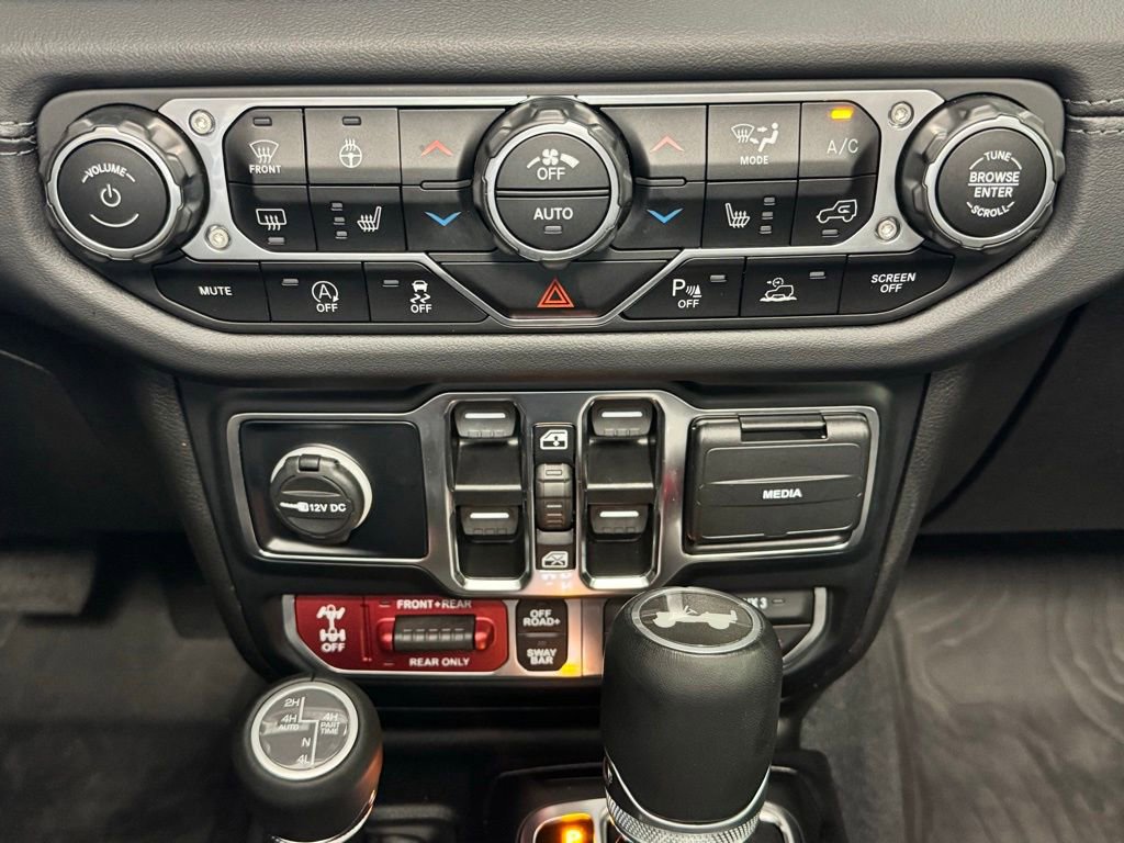 Used 2024 Jeep Wrangler Unlimited Rubicon AWD/4WD image 19