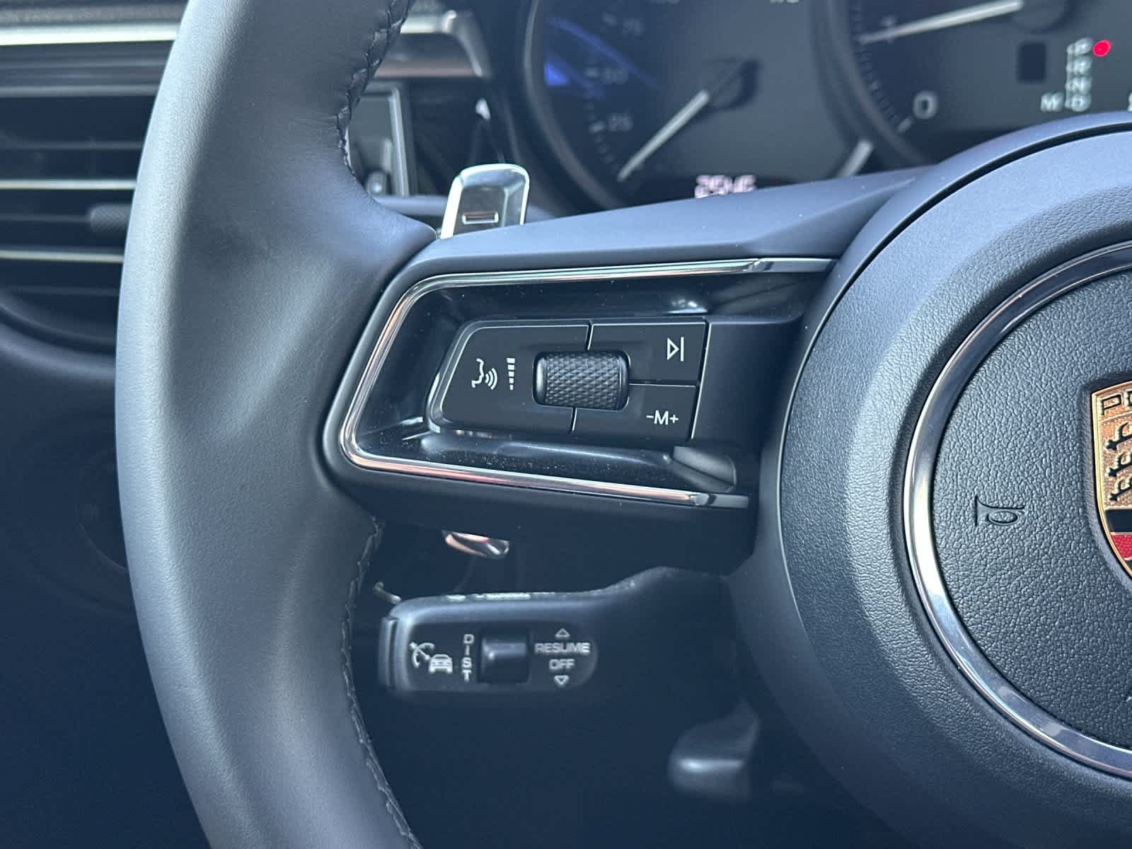 New 2026 Porsche Macan AWD/4WD image 26