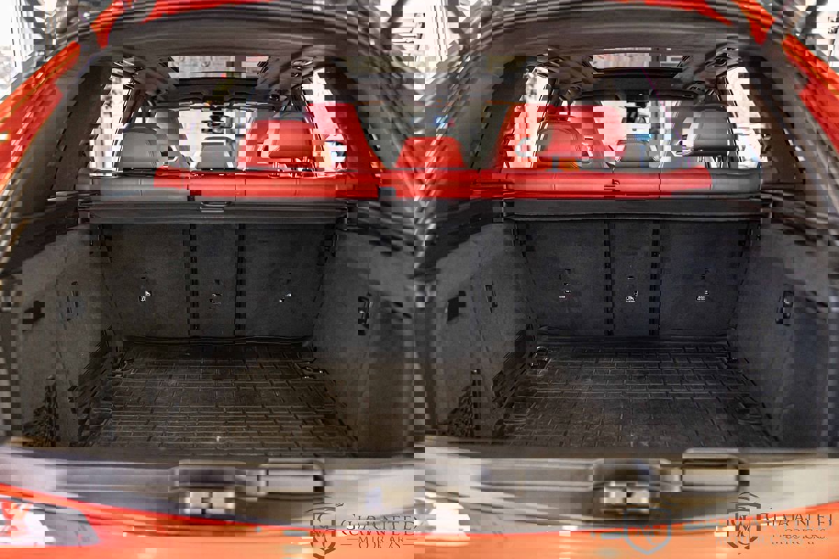 Used 2016 BMW X5 M image 16