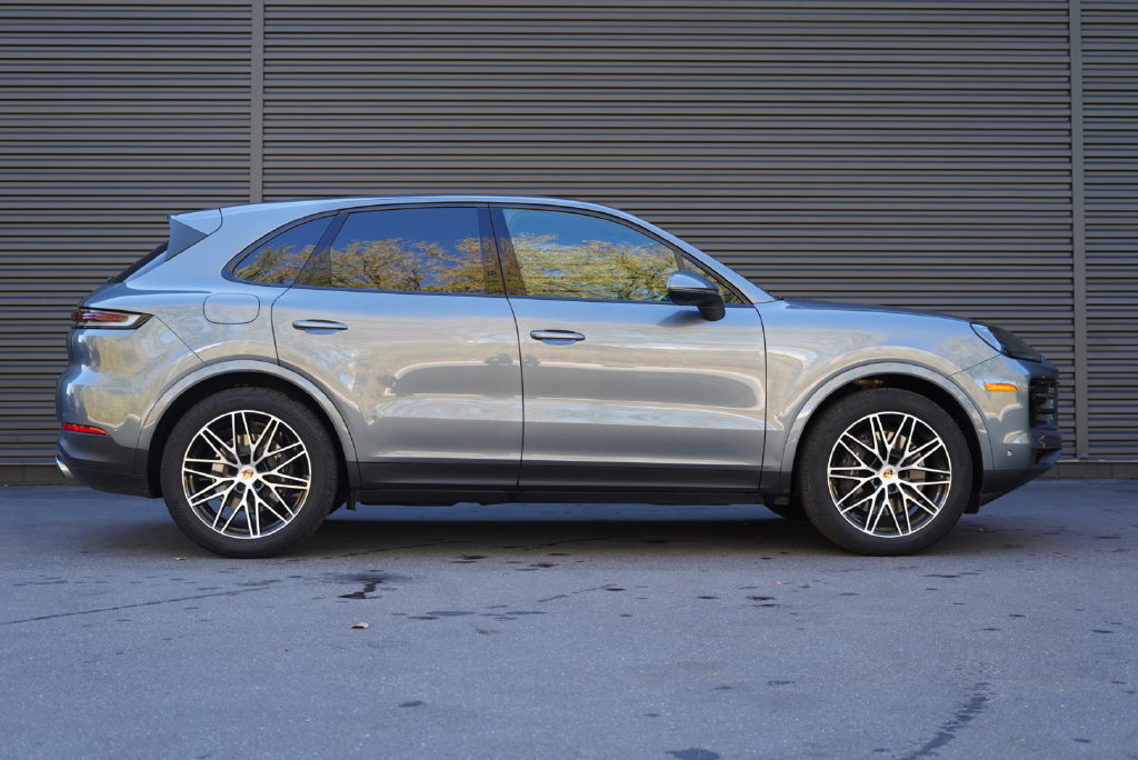 Certified 2026 Porsche Cayenne AWD/4WD image 16