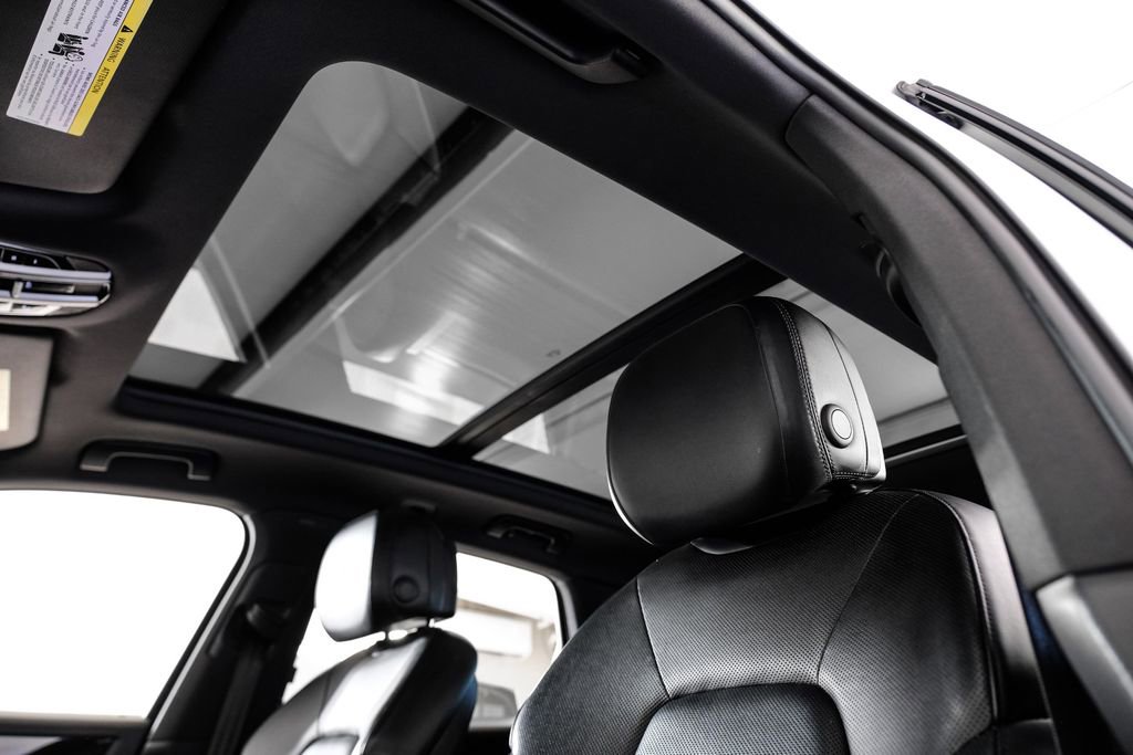 Used 2019 Porsche Cayenne S image 4