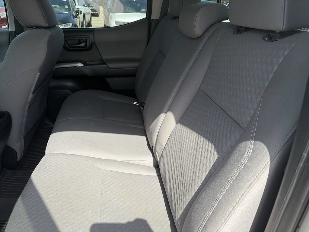 Used 2023 Toyota Tacoma SR5 w/ Technology Package AWD/4WD image 29