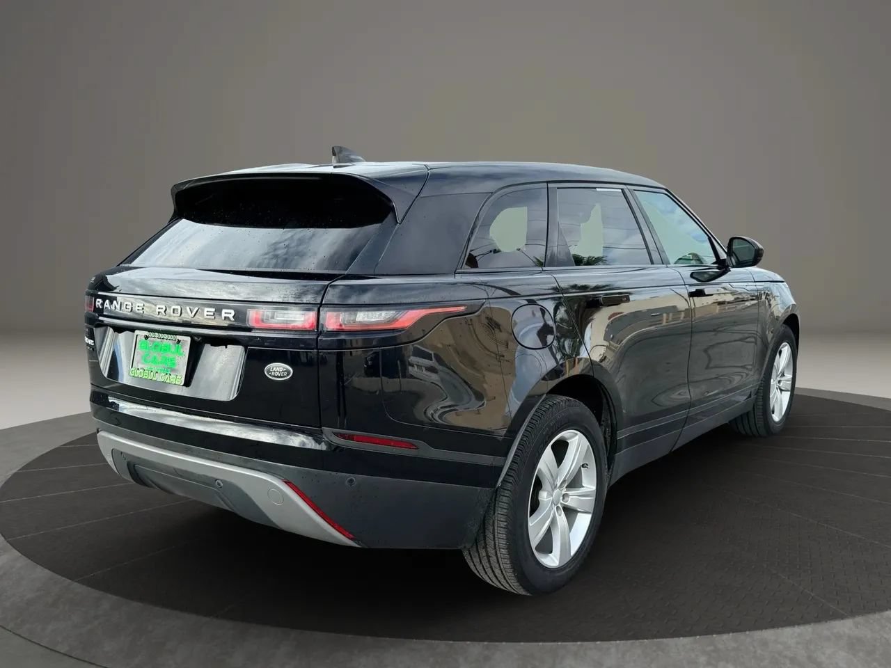 Used 2020 Land Rover Range Rover Velar S AWD/4WD image 5