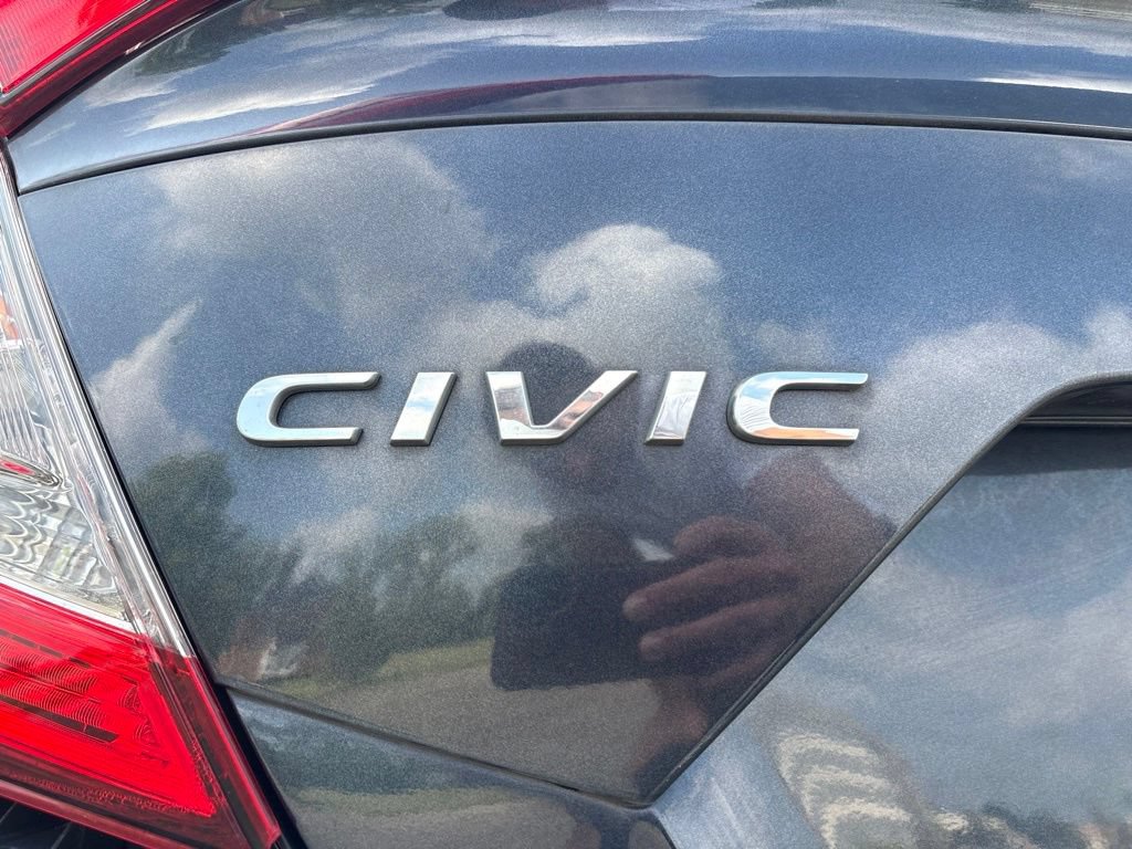 Used 2021 Honda Civic EX image 4