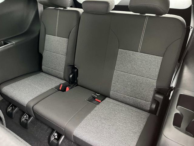 New 2026 GMC Acadia Elevation image 21