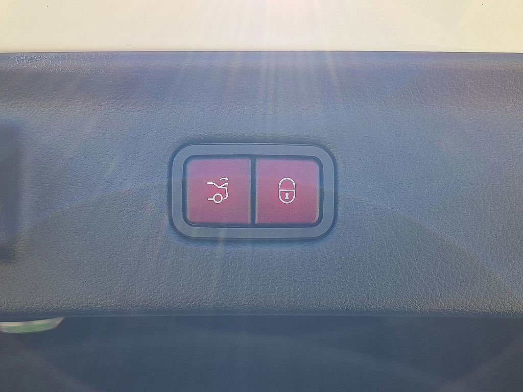 Used 2024 Mercedes-Benz S 580 S 580 image 16