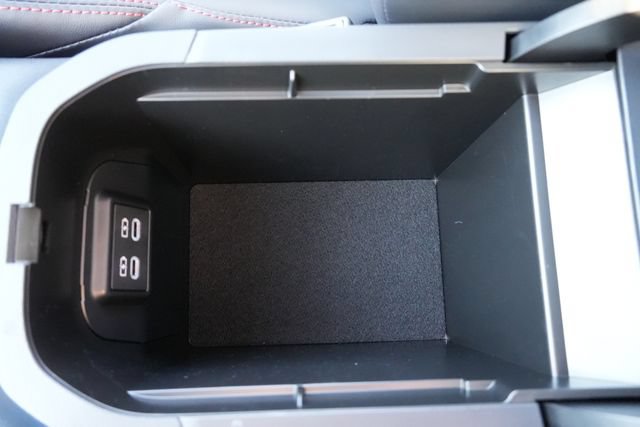 Used 2025 Toyota RAV4 XSE w/ Premium Package AWD/4WD image 46