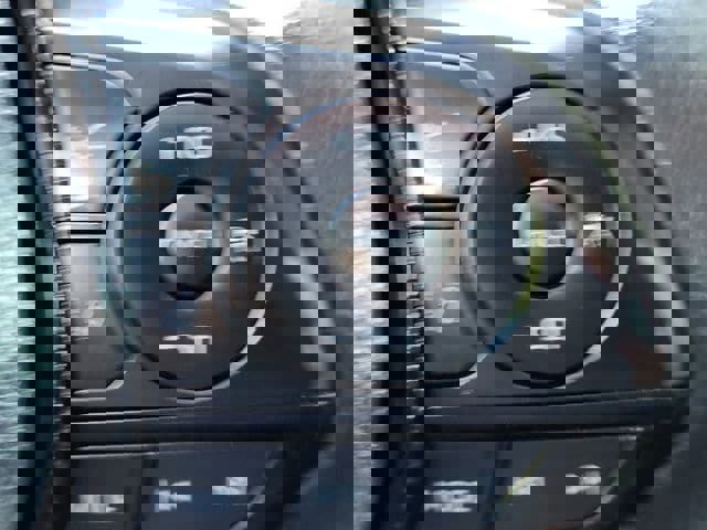 Used 2020 Toyota RAV4 LE image 12