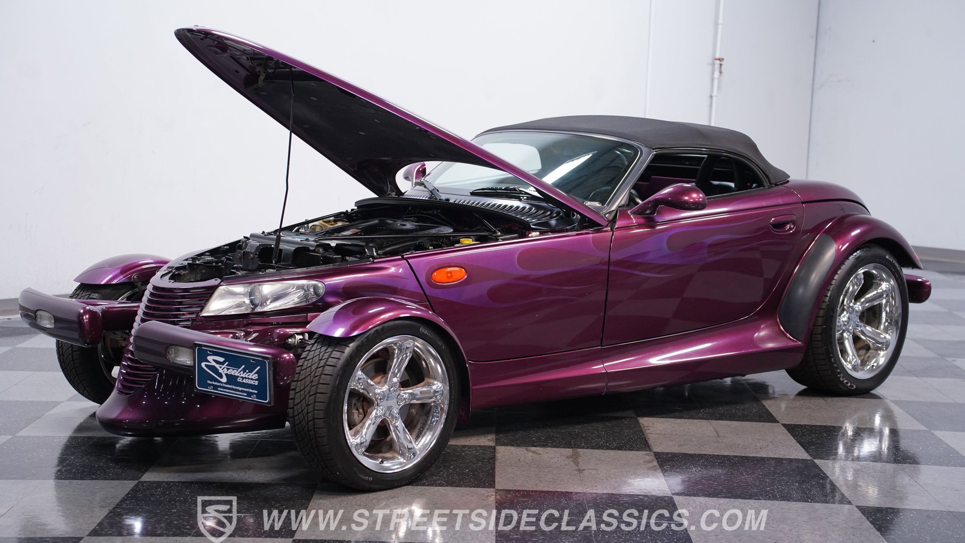 Used 1999 Plymouth Prowler RWD image 26