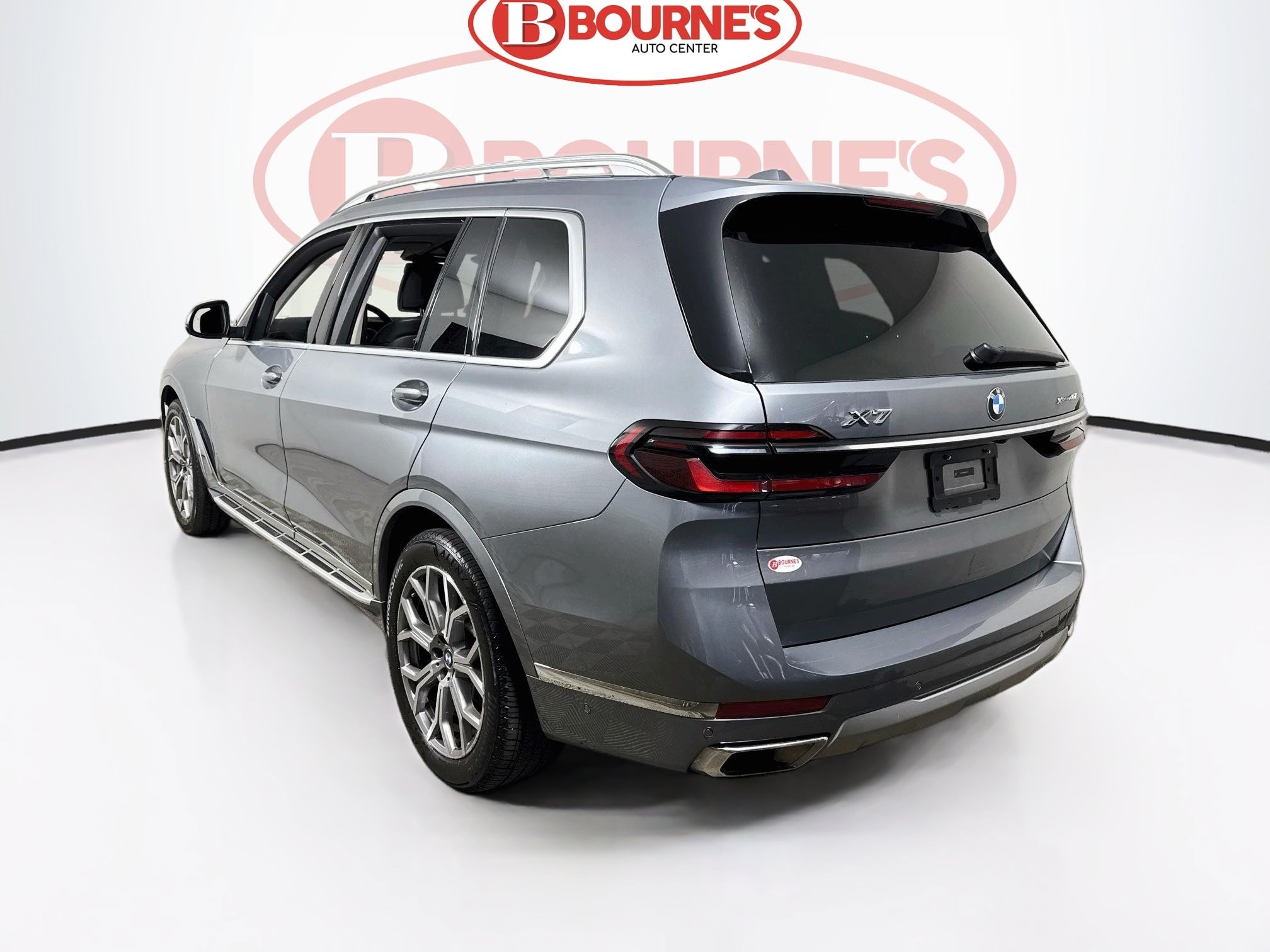 Used 2026 BMW X7 xDrive40i w/ Premium Package AWD/4WD image 10
