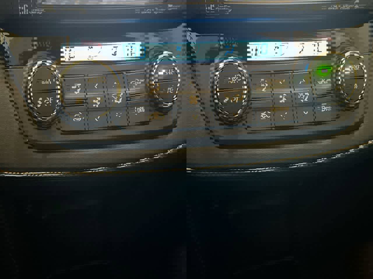 Certified 2017 Toyota RAV4 Limited w/ Advanced Technology Package image 19