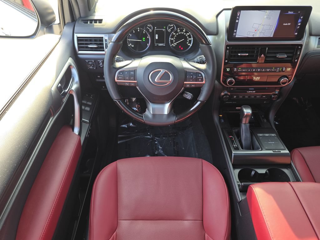 Certified 2022 Lexus GX 460 Premium w/ Premium Package AWD/4WD image 2