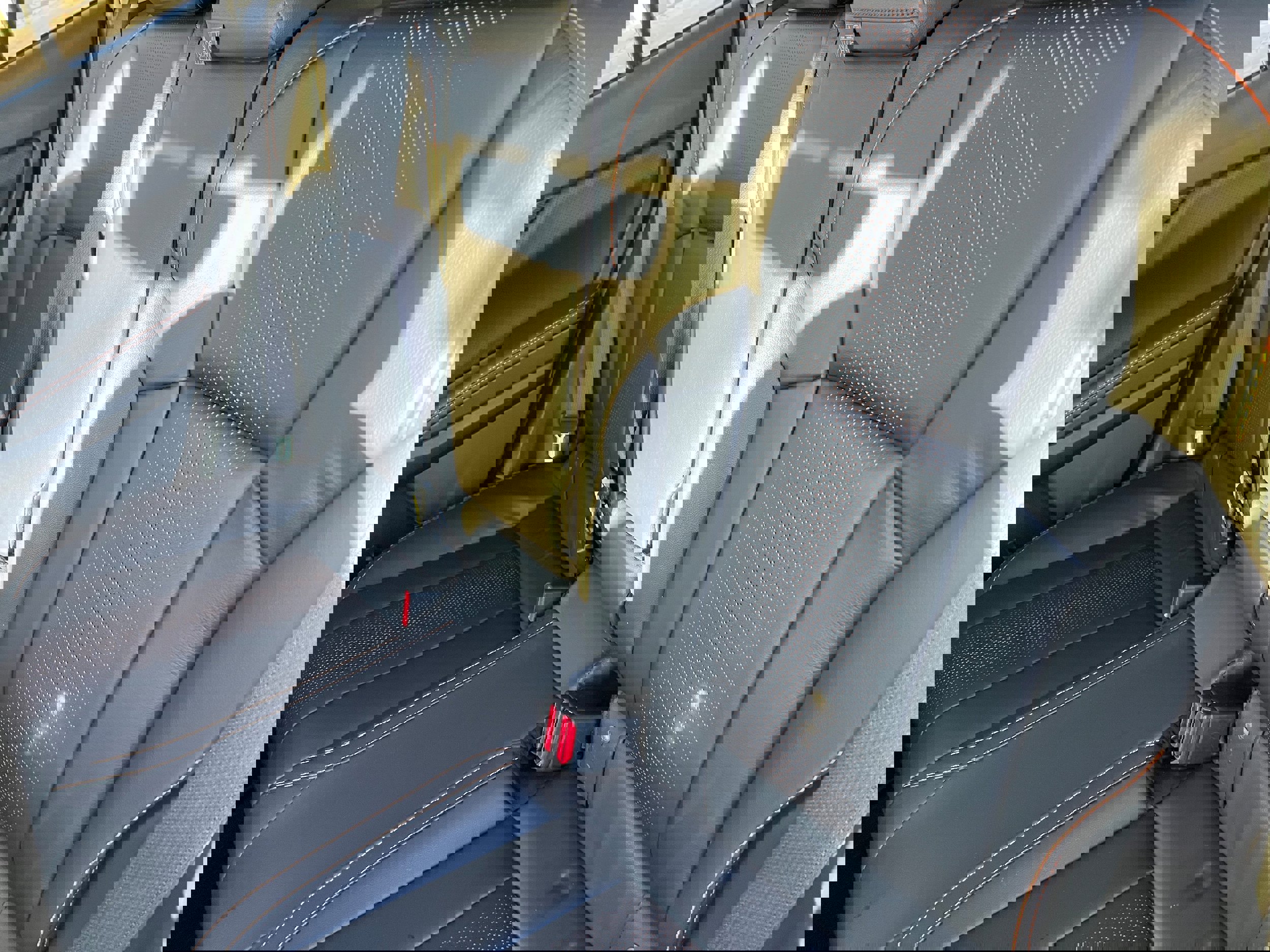 Used 2022 Subaru Crosstrek 2.5i Limited w/ Moonroof Package 2 image 14