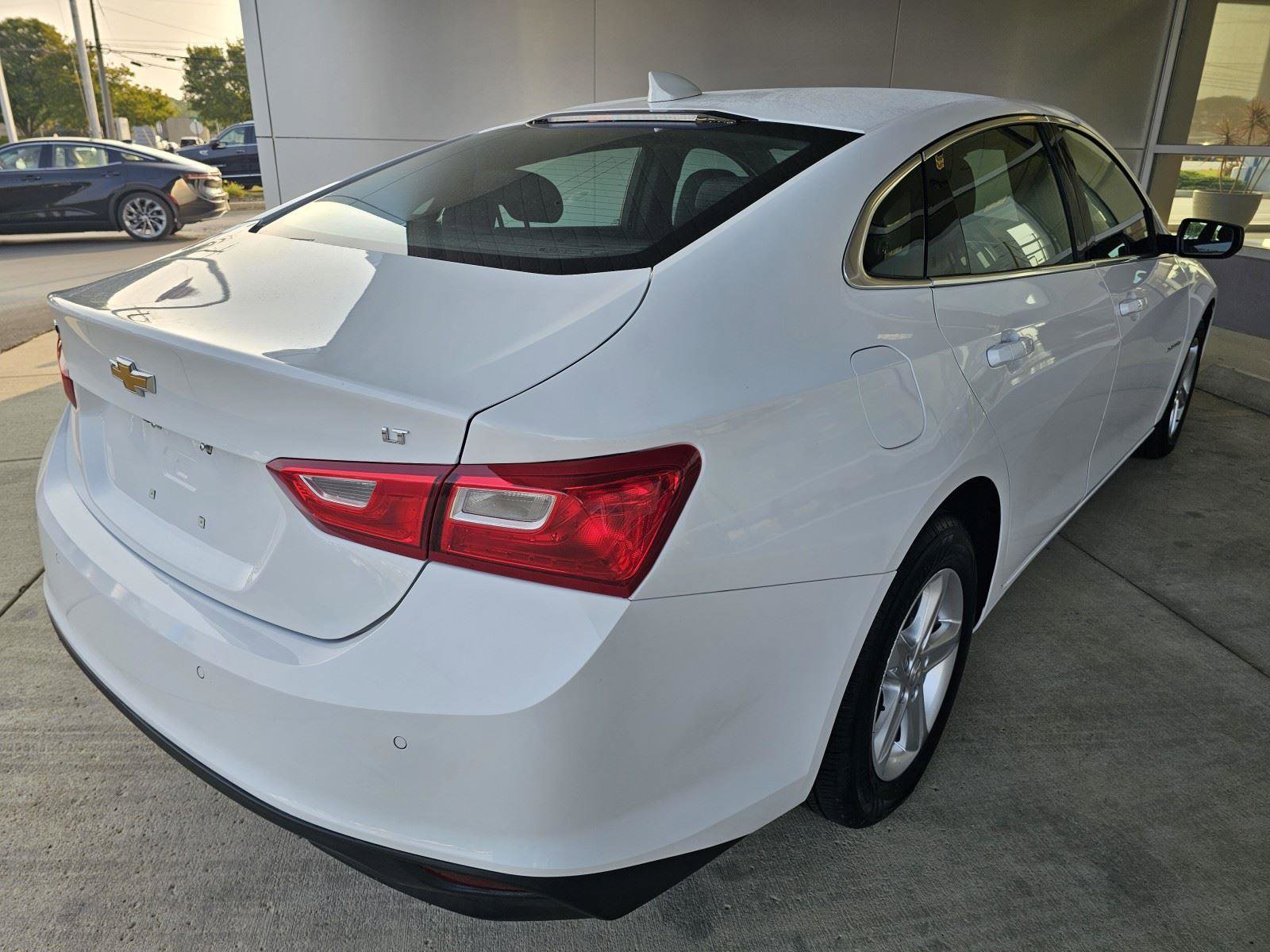 Used 2024 Chevrolet Malibu LT image 5