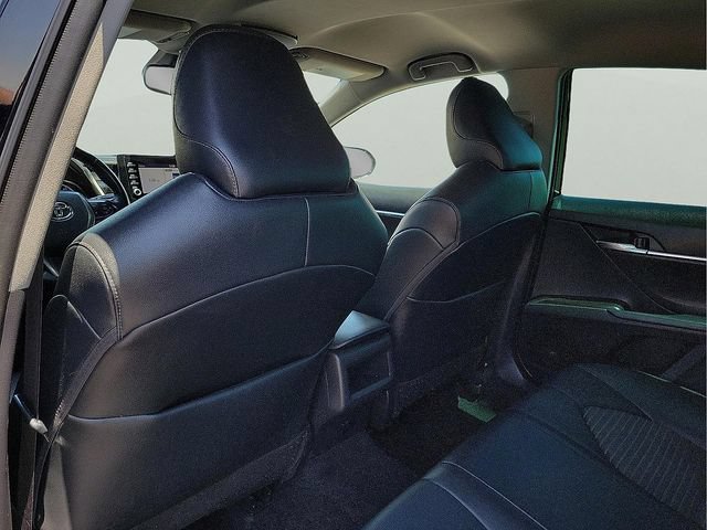 Used 2022 Toyota Camry SE w/ Convenience Package FWD image 14