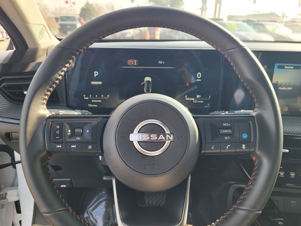 New 2026 Nissan Kicks SR w/ Illumination Package image 12