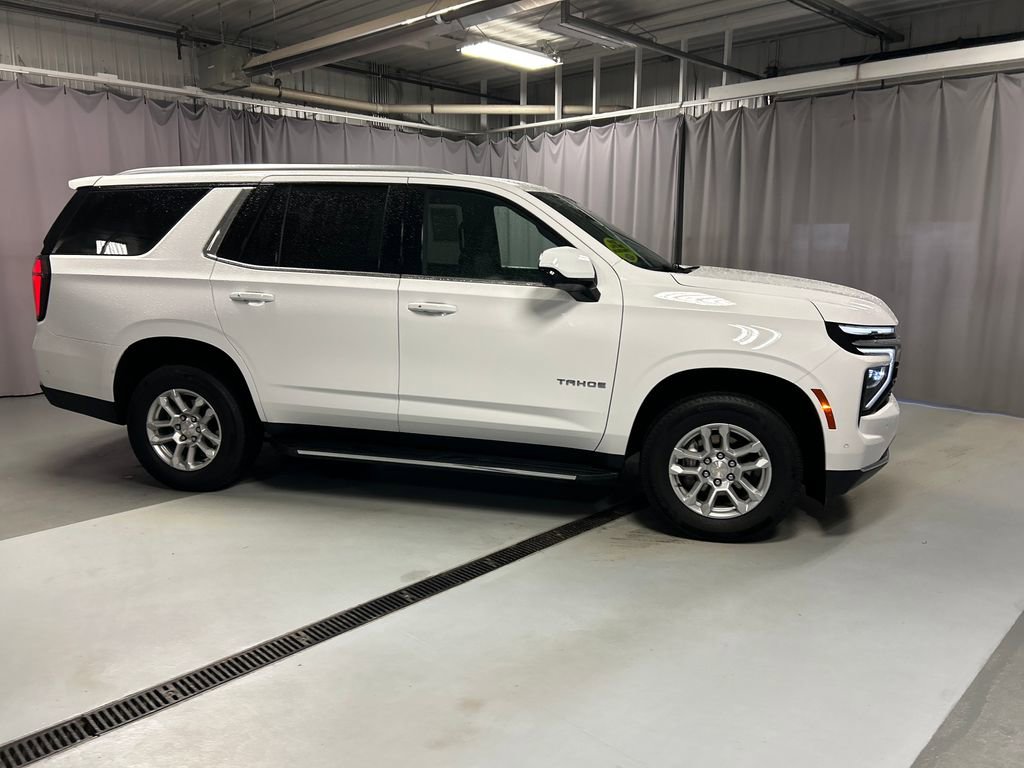 Used 2025 Chevrolet Tahoe LT AWD/4WD image 8