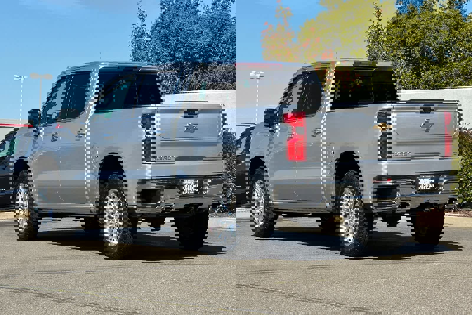 Used 2021 Chevrolet Silverado 1500 LTZ image 7